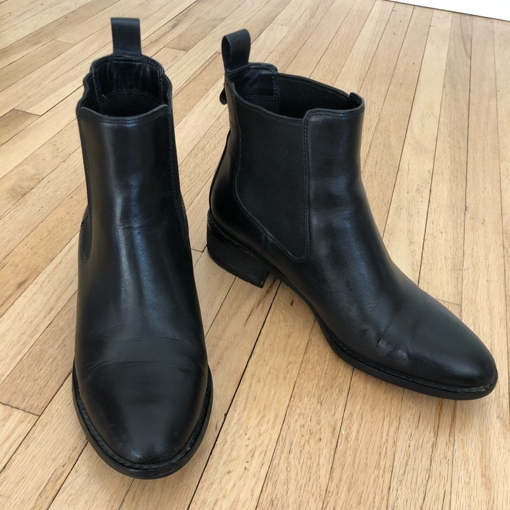 Black Cole Haan Boots